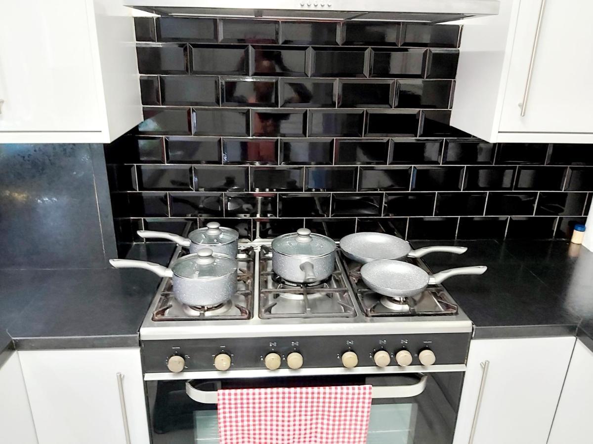 Gorgeous Stylish Cheri Victorian House In Manchester Villa Luaran gambar