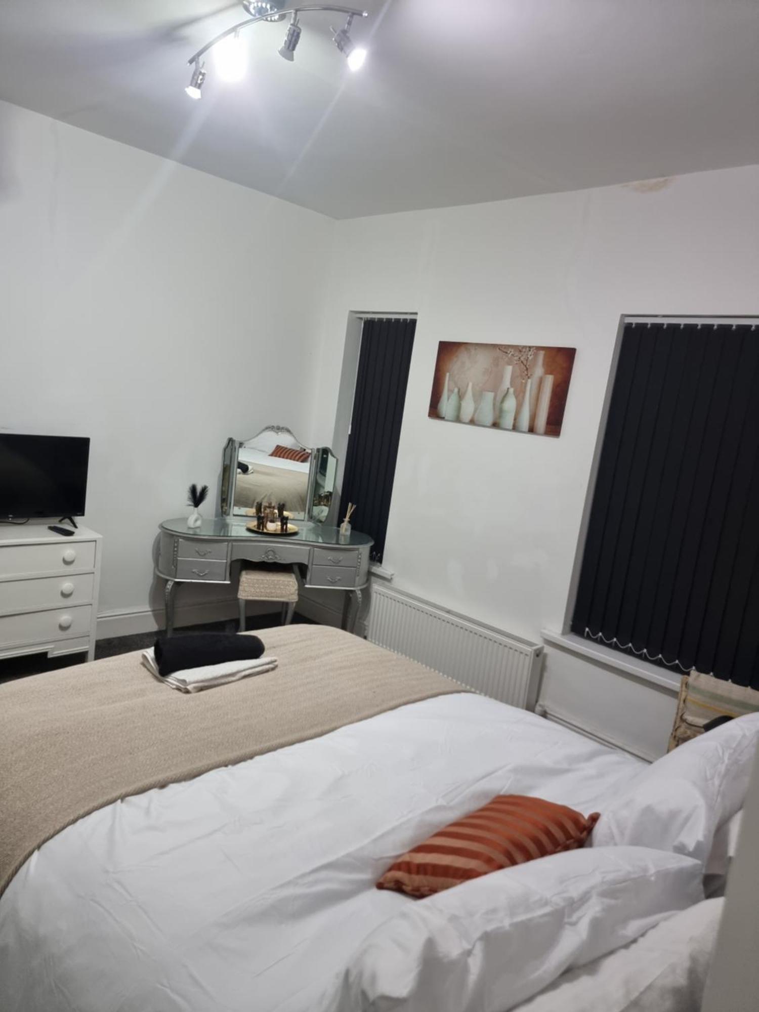 Gorgeous Stylish Cheri Victorian House In Manchester Villa Luaran gambar